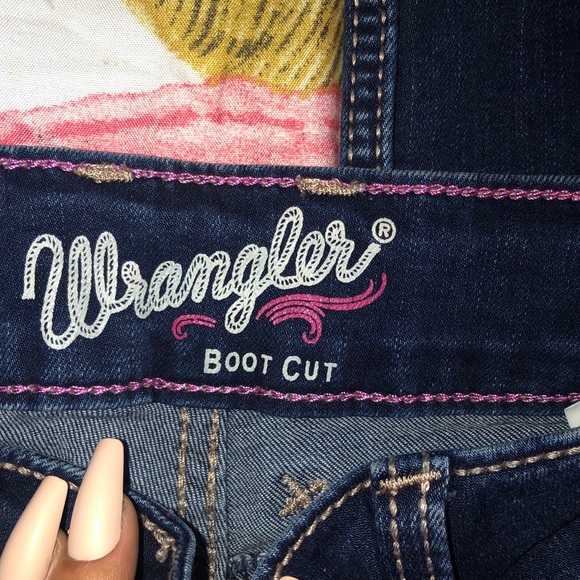 New wrangler boot cut Jeans - Picture 3 of 4